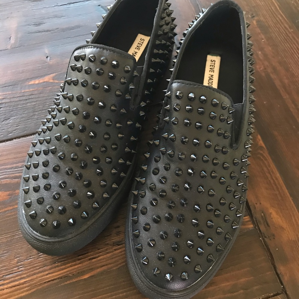 Steve Madden Hyde Black Metal Spike Shoes - 12